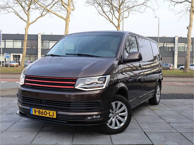 Volkswagen transporter 2.0 tdi l1h2 highline automaat 2018, v-860-lj - afbeelding 1 van  26