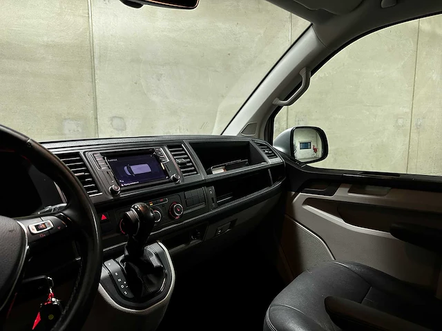 Volkswagen transporter 2.0 tdi l2h1 179pk 2015 (origineel-nl + 1e eigenaar) automaat, vs-398-b - afbeelding 8 van  59