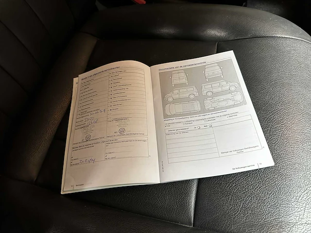 Volkswagen transporter 2.0 tdi l2h1 179pk 2015 (origineel-nl + 1e eigenaar) automaat, vs-398-b - afbeelding 36 van  59