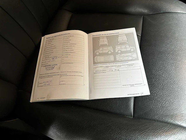Volkswagen transporter 2.0 tdi l2h1 179pk 2015 (origineel-nl + 1e eigenaar) automaat, vs-398-b - afbeelding 42 van  59