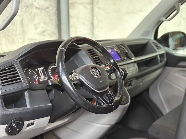 Volkswagen transporter 2.0 tdi l2h1 204pk dsg -automaat- 2018, vlf-25-x - afbeelding 9 van  44