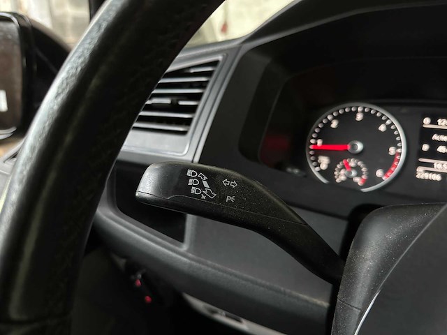 Volkswagen transporter 2.0 tdi l2h1 204pk dsg -automaat- 2018, vlf-25-x - afbeelding 16 van  44
