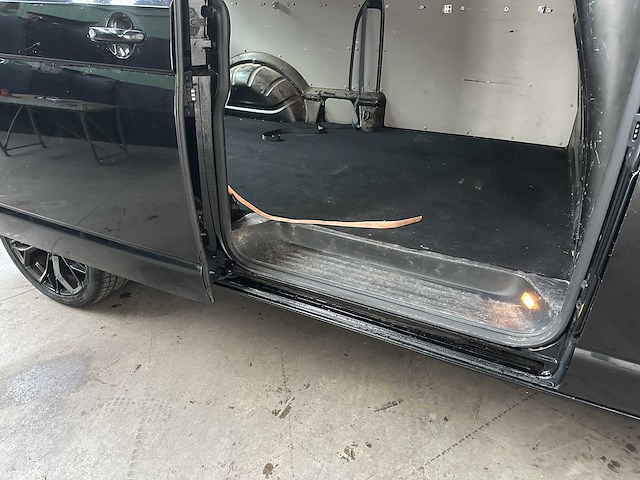 Volkswagen transporter 2.0 tdi l2h1 204pk dsg -automaat- 2018, vlf-25-x - afbeelding 30 van  44