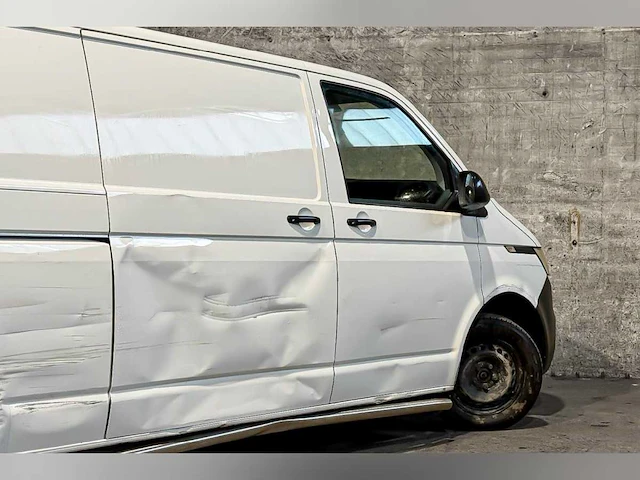 Volkswagen transporter 2.0 tdi l2h1 28 comfortline 150pk 2023, v-80-rls - afbeelding 13 van  37