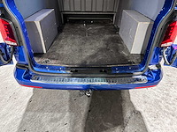 Volkswagen transporter 2.0 tdi l2h1 30 dc 6-persoons highline 150pk 2020 (origineel-nl), vgk-42-l bedrijfswagen - afbeelding 6 van  13