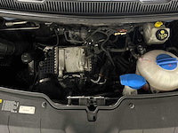 Volkswagen transporter 2.0 tdi l2h1 30 dc 6-persoons highline 150pk 2020 (origineel-nl), vgk-42-l bedrijfswagen - afbeelding 7 van  13