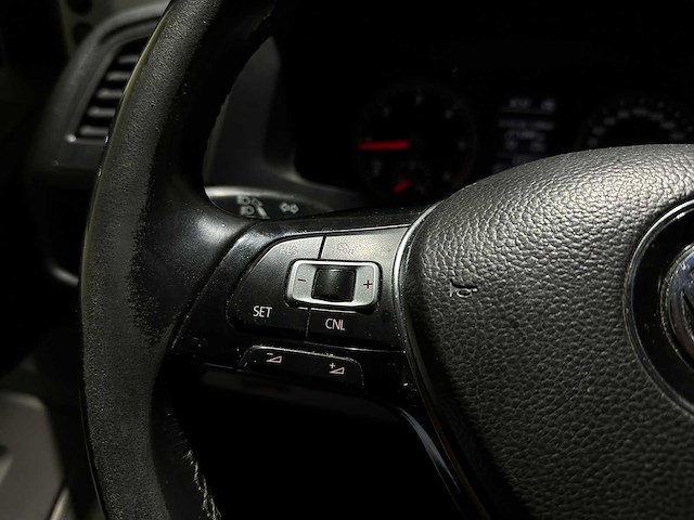 Volkswagen transporter 2.0 tdi l2h1 "automaat" highline 204pk 2018 (origineel-nl), v-921-sg bedrijfswagen - afbeelding 5 van  32