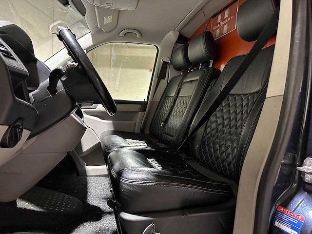 Volkswagen transporter 2.0 tdi l2h1 "automaat" highline 204pk 2018 (origineel-nl), v-921-sg bedrijfswagen - afbeelding 15 van  32