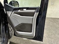 Volkswagen transporter 2.0 tdi l2h1 "automaat" highline 204pk 2018 (origineel-nl), v-921-sg bedrijfswagen - afbeelding 22 van  32