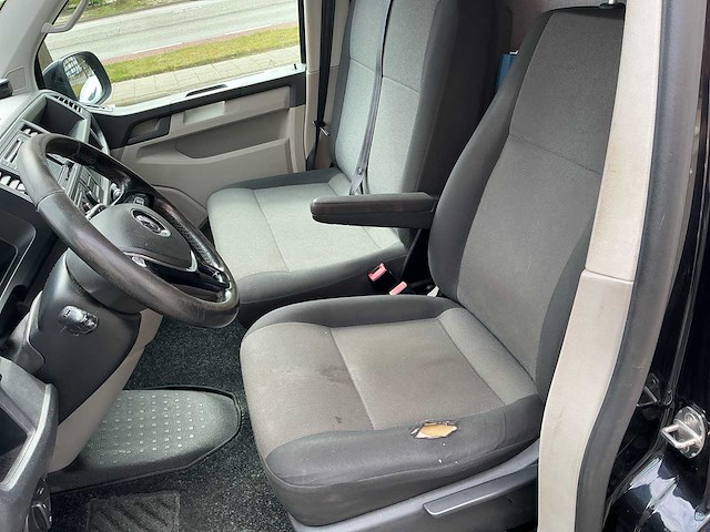 Volkswagen transporter 2.0 tdi l2h1 bedrijfswagen - afbeelding 19 van  35
