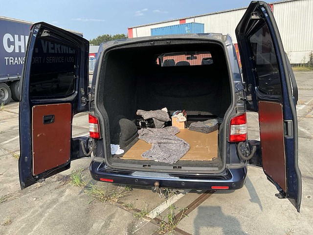 Volkswagen transporter 2.0 tdi l2h1 bestelbus - afbeelding 9 van  11