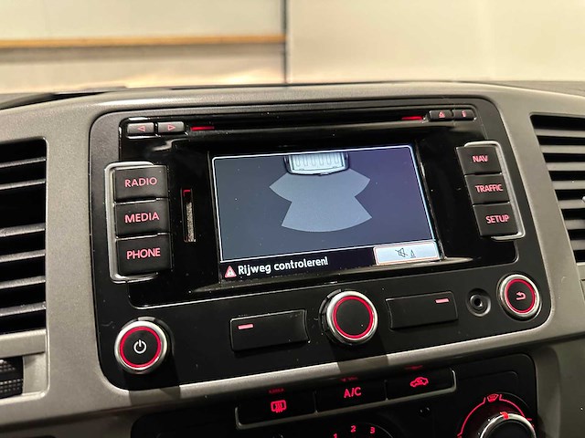 Volkswagen transporter 2.0 tdi l2h1 com. dubbel cabine vf-131-h - afbeelding 8 van  27