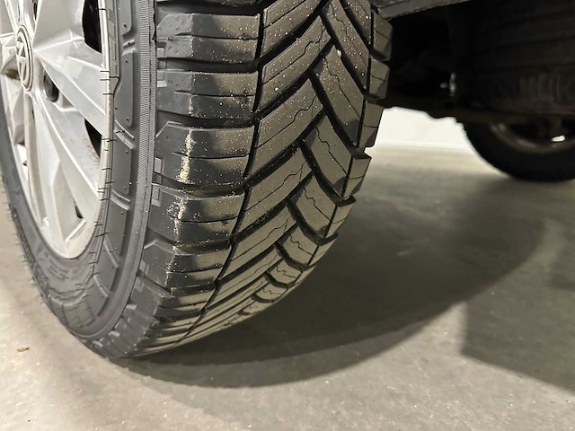 Volkswagen transporter 2.0 tdi l2h1 com. dubbel cabine vf-131-h - afbeelding 20 van  27