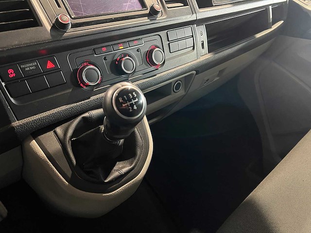 Volkswagen transporter 2.0 tdi l2h1 comfortline, vs-882-t - afbeelding 8 van  20