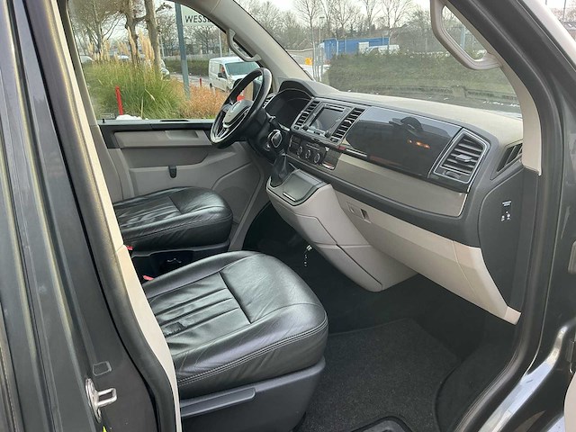 Volkswagen transporter 2.0 tdi l2h1 dc bedrijfswagen - afbeelding 4 van  31