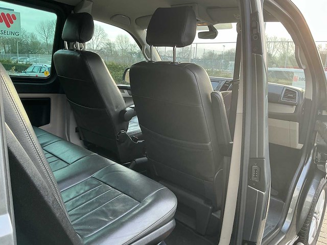 Volkswagen transporter 2.0 tdi l2h1 dc bedrijfswagen - afbeelding 11 van  31