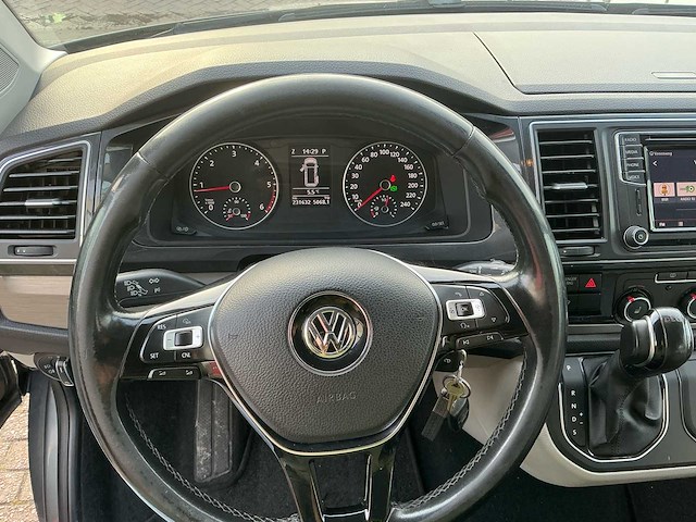 Volkswagen transporter 2.0 tdi l2h1 dc bedrijfswagen - afbeelding 31 van  31