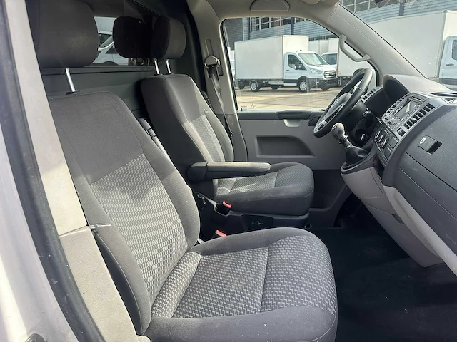 Volkswagen transporter 2.0 tdi l2h1 dc budgetline | vp-951-z i - afbeelding 14 van  20