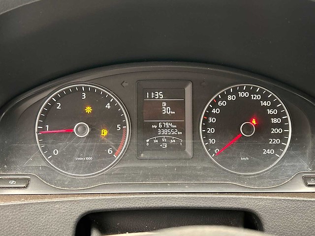 Volkswagen transporter 2.0 tdi l2h1 dc comfortline 2011 | 3-vrh-10 - afbeelding 14 van  40