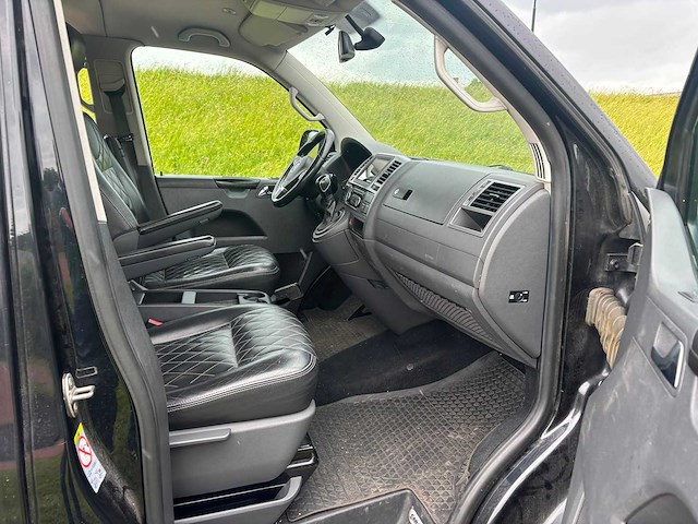 Volkswagen transporter 2.0 tdi l2h1 highline dc | vh-804-x i - afbeelding 2 van  15
