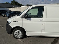 Volkswagen transporter 2.0 tdi l2h1 xl 150pk 3-persoons 2023 v-03-rhd (35.404km) - afbeelding 4 van  24