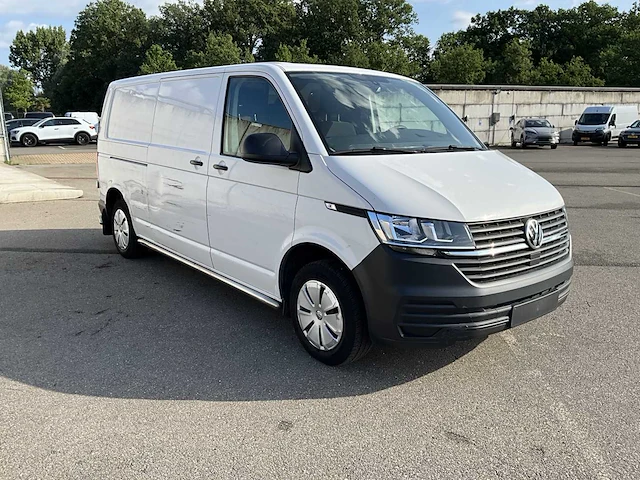 Volkswagen transporter 2.0 tdi l2h1 xl 150pk 3-persoons 2023 v-03-rhd (35.404km) - afbeelding 12 van  24