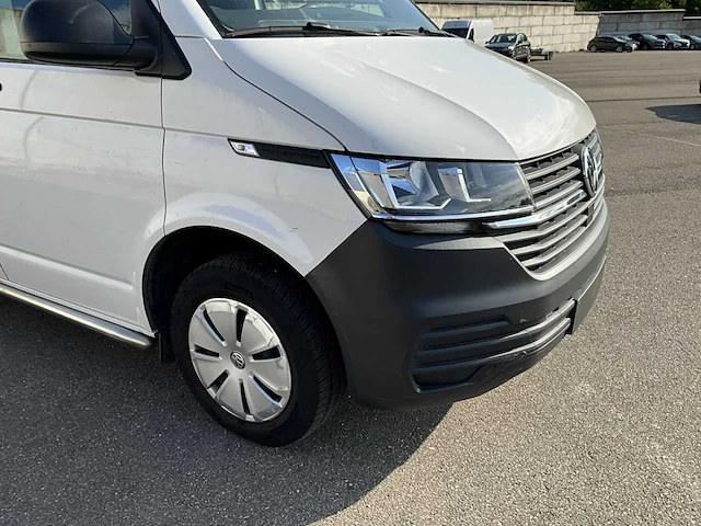 Volkswagen transporter 2.0 tdi l2h1 xl 150pk 3-persoons 2023 v-03-rhd (35.404km) - afbeelding 21 van  24