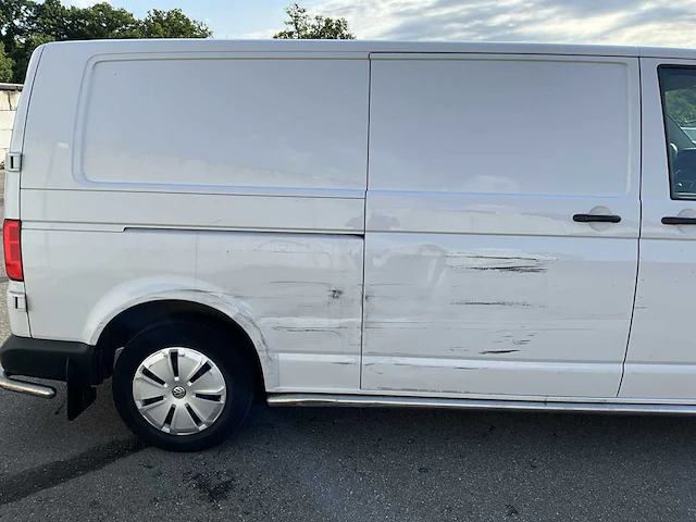 Volkswagen transporter 2.0 tdi l2h1 xl 150pk 3-persoons 2023 v-03-rhd (35.404km) - afbeelding 23 van  24