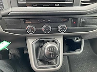 Volkswagen transporter 2.0 tdi l2h1 xl 150pk 3-persoons 2023 v-05-rgn (35.548km) - afbeelding 17 van  24