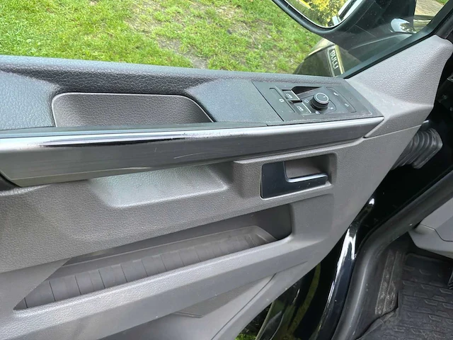 Volkswagen transporter 2.0 tdi l2h1dcbu 4m bedrijfswagen - afbeelding 13 van  28