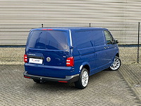 Volkswagen transporter 2.0 tdi trendline 3-persoons 150pk 2018 (origineel-nl), v-476-ks - afbeelding 34 van  35
