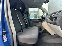 Volkswagen transporter 2.0 tdi trendline 3-persoons 150pk 2018 (origineel-nl), v-476-ks - afbeelding 25 van  35