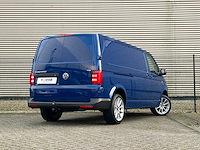 Volkswagen transporter 2.0 tdi trendline 3-persoons 150pk 2018 (origineel-nl), v-476-ks - afbeelding 33 van  35