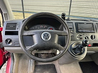 Volkswagen transporter 2.5 tdi 300 131pk 2005, 65-vxt-4 - afbeelding 2 van  33