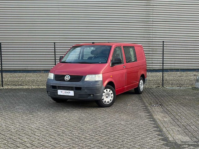 Volkswagen transporter 2.5 tdi 300 131pk 2005, 65-vxt-4 - afbeelding 12 van  33