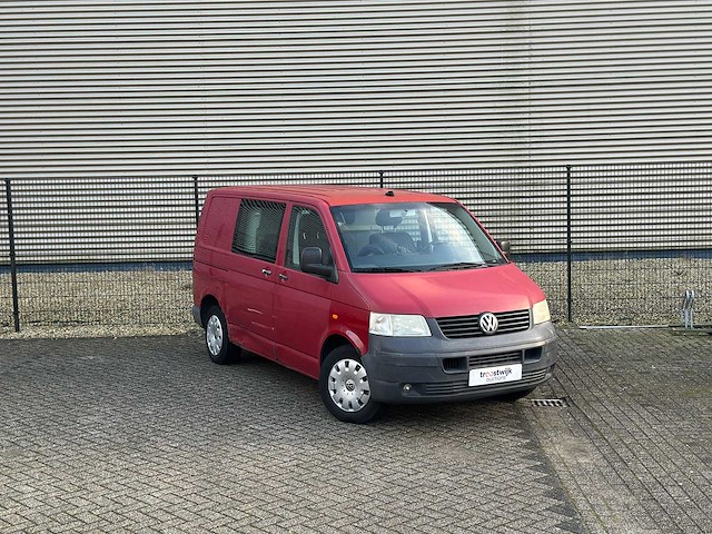 Volkswagen transporter 2.5 tdi 300 131pk 2005, 65-vxt-4 - afbeelding 29 van  33