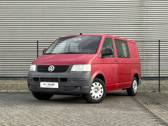 Volkswagen transporter 2.5 tdi 300 bud.dc 131pk 2005, 93-bt-sn youngtimer - afbeelding 1 van  33