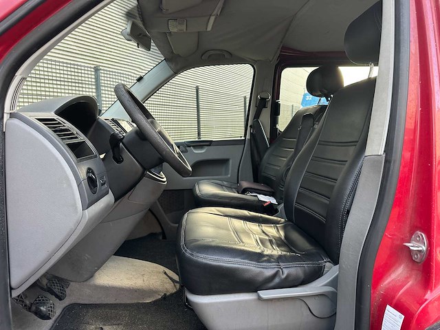 Volkswagen transporter 2.5 tdi 300 bud.dc 131pk 2005, 93-bt-sn youngtimer - afbeelding 13 van  33