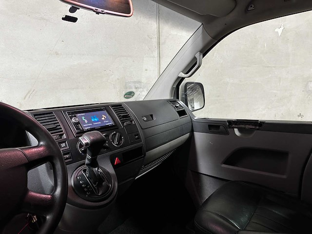 Volkswagen transporter 2.5 tdi 300 comfortline dubbele cabine 131pk 2009 (origineel-nl) automaat, 62-vzd-8 - afbeelding 4 van  48