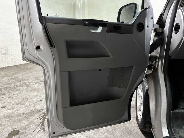 Volkswagen transporter 2.5 tdi 300 comfortline dubbele cabine 131pk 2009 (origineel-nl) automaat, 62-vzd-8 - afbeelding 12 van  48
