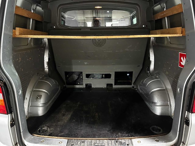 Volkswagen transporter 2.5 tdi 300 comfortline dubbele cabine 131pk 2009 (origineel-nl) automaat, 62-vzd-8 - afbeelding 16 van  48