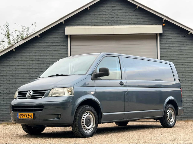 Volkswagen transporter 2.5 tdi 340 apple carplay - airco - mhd bedrijfswagen - afbeelding 1 van  13