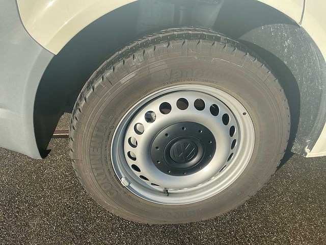 Volkswagen transporter 2.5 tdi 340 bedrijfswagen (319km!) - afbeelding 2 van  42
