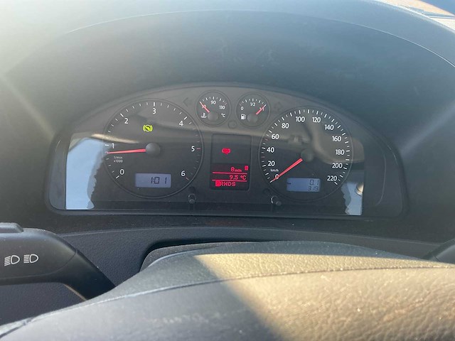 Volkswagen transporter 2.5 tdi 340 bedrijfswagen (319km!) - afbeelding 21 van  42