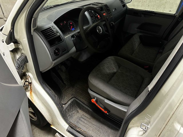 Volkswagen transporter 2.5 tdi 340 dc 131pk 2006 (origineel-nl) dubbele cabine, 23-bz-jn - afbeelding 19 van  57