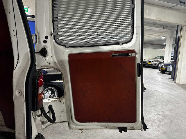 Volkswagen transporter 2.5 tdi 340 dc 131pk 2006 (origineel-nl) dubbele cabine, 23-bz-jn - afbeelding 24 van  57