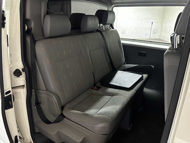 Volkswagen transporter 2.5 tdi 340 dc 131pk 2006 (origineel-nl) dubbele cabine, 23-bz-jn - afbeelding 25 van  57