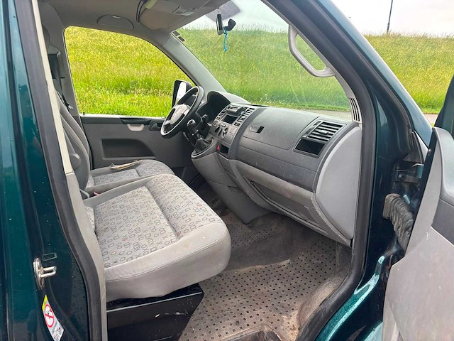 Volkswagen transporter 2.5 tdi 340 dc | 79-vnh-9 i - afbeelding 10 van  13