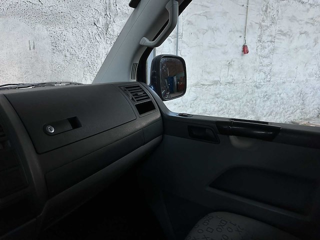 Volkswagen transporter 2.5 tdi 340 l2h1 -lang- 131pk 2007, 81-vgk-3 - afbeelding 8 van  35