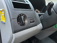 Volkswagen transporter 7j0 t5 2.0 l1h1 84kw camper 116pk 2012, hxr-32-f - afbeelding 15 van  56